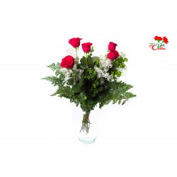 5 Rosas rojas Tallo Corto